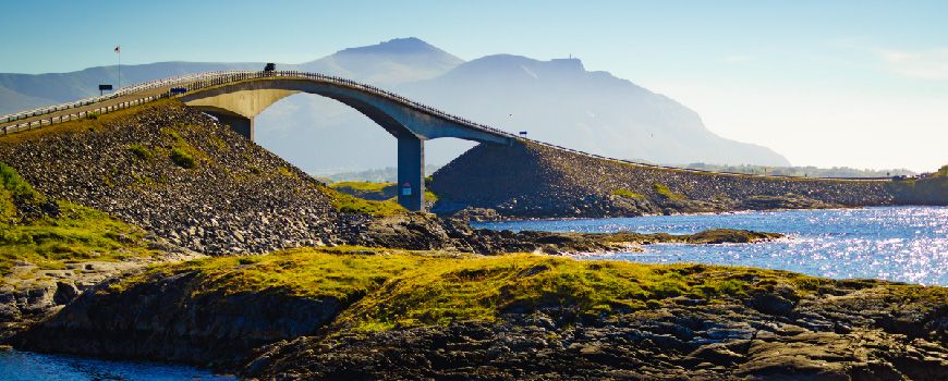 Storseisundet Bridge: Norway’s Illusion of Doom
